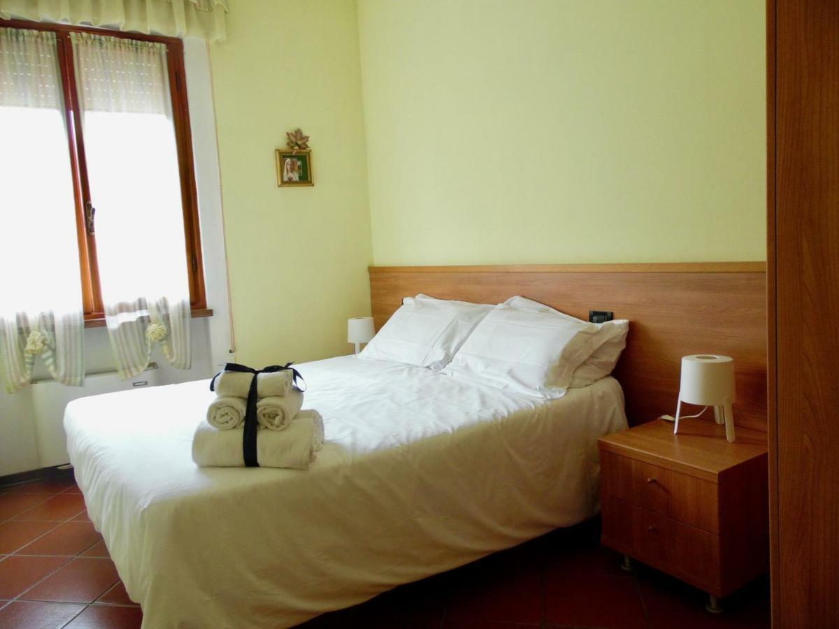 ルッカ Al Borgo Bed & Breakfast エクステリア 写真